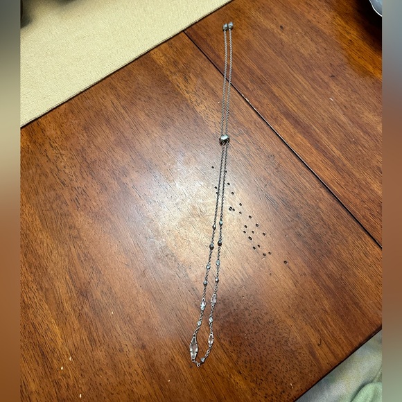 Kendra Scott Necklace!! - Picture 2 of 3